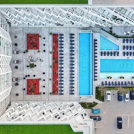 Cozy Infinity Pool&spa Apartament Năvodari